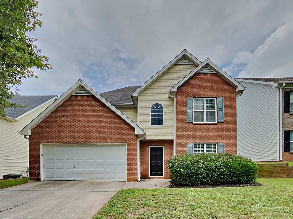 305 Sarasota Lane Locust Grove Ga Apartments Locust Grove, GA