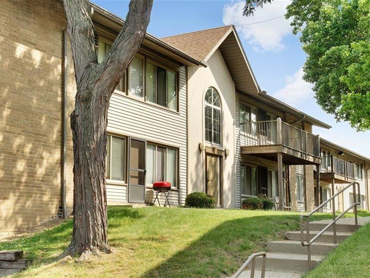 Summerwood Commons Apartment for rent in Euclid, OH