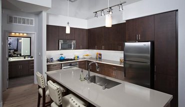 3 of 29 Biltmore At Camelback Apartment for rent in Phoenix, AZ