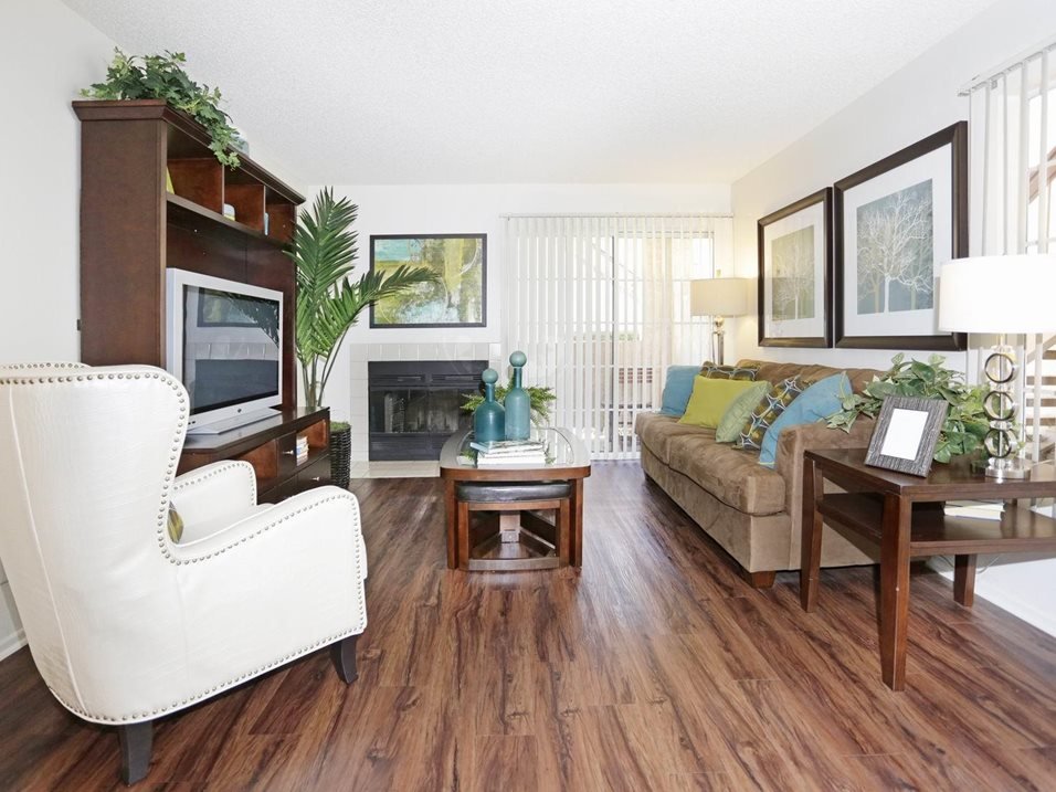 Laguna Gardens Apts Apartments Laguna Niguel, CA