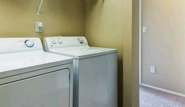 3 of 12 Colonial Village At Chancellor Park Apartment for rent in Charlotte, NC