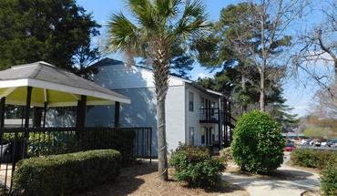 2 of 18 Grayton On Dean Apartment for rent in Auburn, AL