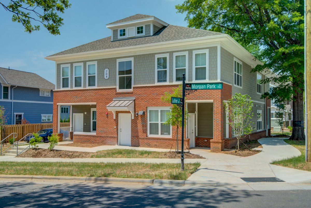 The Oaks At Cherry Apartments Charlotte, NC Rentable