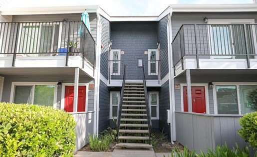 Lake Pointe Apartment for rent in Folsom, CA