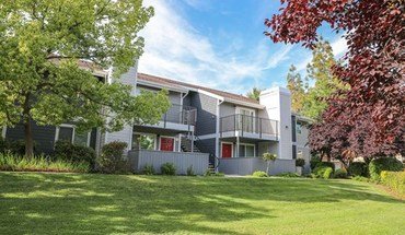 5 of 22 Lake Pointe Apartment for rent in Folsom, CA