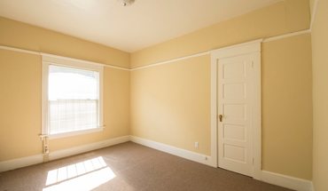 3 of 10 Pinecone Apartments Apartment for rent in Portland, OR