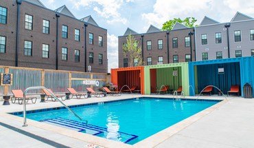 River & Rich Apartment for rent in Columbus, OH