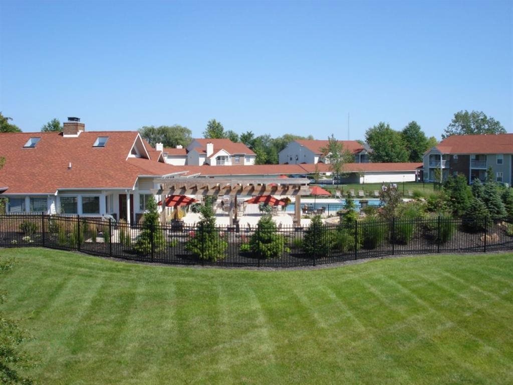 Sunlake Apartments Apartment for rent in Fishers, IN