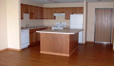 2 of 5 Granger Court Apartment for rent in Fargo, ND