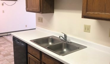 4 of 6 Cimarron Apartments Apartment for rent in Fargo, ND