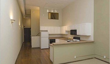 2 of 5 Windsor Building Apartment for rent in Cleveland, OH