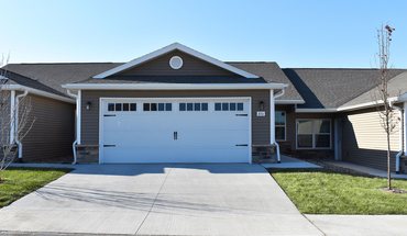 2 of 7 Redwood Grimes Apartment for rent in Grimes, IA
