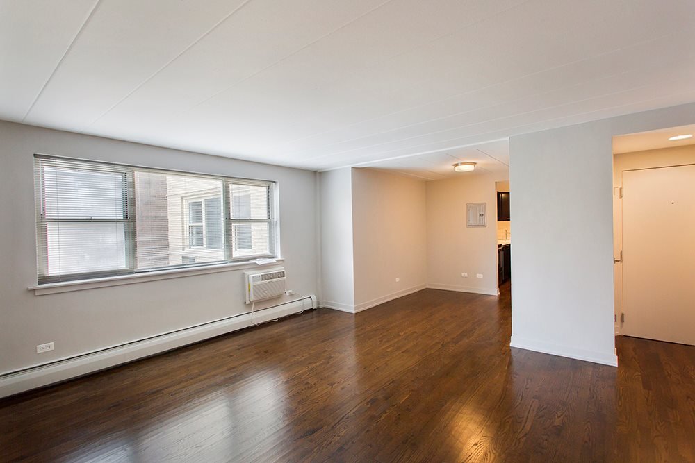 Kenmore Place Apartment for rent in Chicago, IL