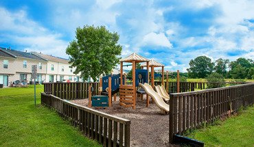 4 of 16 Whispering Woods Townhouse for rent in Baltimore, MD