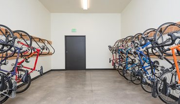 Slogan Apartment for rent in Portland, OR