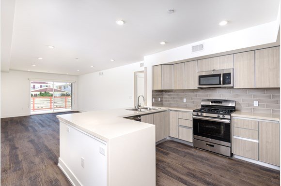 Colby Missouri Apartment for rent in Los Angeles, CA