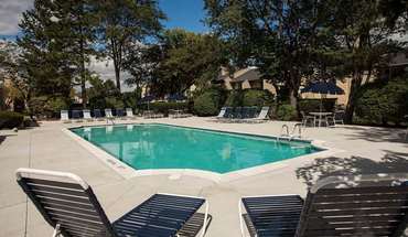Amberly Apartments In West Bloomfield Apartment for rent in West Bloomfield, MI
