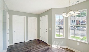 4 of 30 900 West Townhomes Townhouse for rent in Lansing, MI