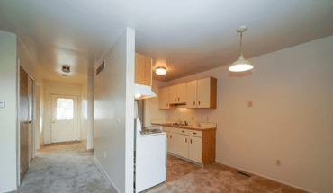 Mount Royal Townhomes Apartment for rent in Kalamazoo, MI