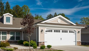 2 of 5 Redwood Delta Township Apartment for rent in Lansing, MI