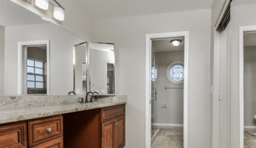 4 of 15 1403 Midoneck Ct Apartment for rent in Valrico, FL