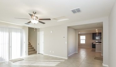 4 of 15 8217 W Odeum Ln Apartment for rent in Phoenix, AZ