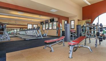 2 of 30 San Marco Villas Apartment for rent in Pittsburg, CA