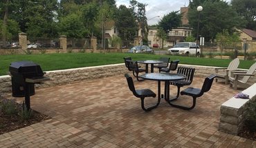 2 of 5 Stonehouse Square Apartment for rent in Minneapolis, MN