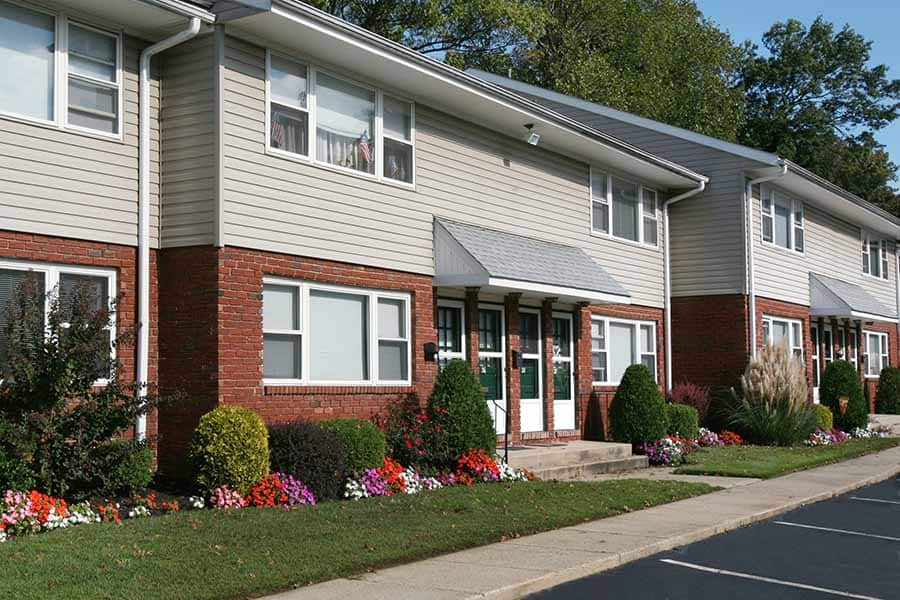 2 of 4 Maple Grand Apartments Apartment for rent in Maple Shade, NJ