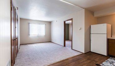 2 of 6 Louise Apartment for rent in Grand Forks, ND