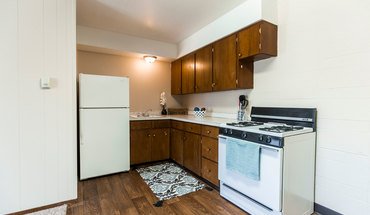 3 of 6 Louise Apartment for rent in Grand Forks, ND