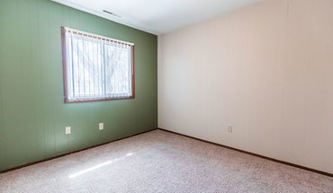 4 of 6 Louise Apartment for rent in Grand Forks, ND