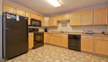 2 of 10 Campus Place 4 Apartment for rent in Grand Forks, ND