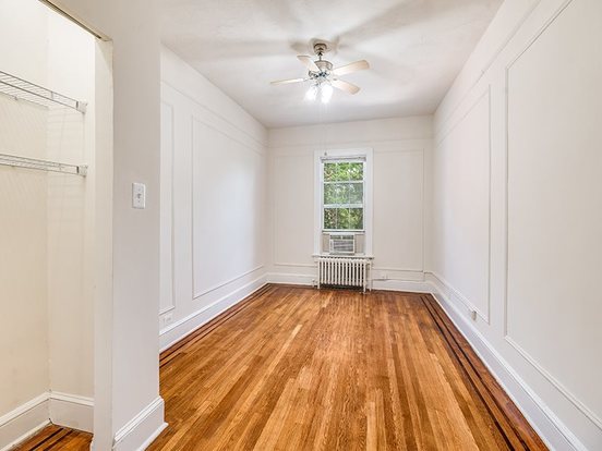 Highview & Castle Manor Apartment for rent in Washington, DC