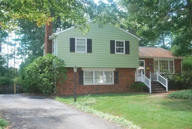 Charming Brick Tri-level Home For Rent! Apartment for rent in Henrico, VA