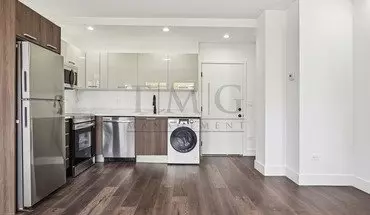 4 of 12 Stylish New 2 Bed In Vibrant Andersonville — Bright & Airy With In-unit Laundry + Defined Kitchen Space! Apartment for rent in Chicago, IL