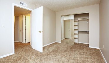 Fox Hill Apartments Apartment for rent in Bloomington, IL