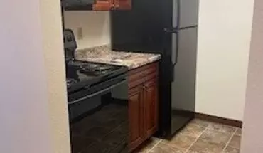 3 of 10 1011 N Garfield Ave Apartment for rent in Pierre, SD
