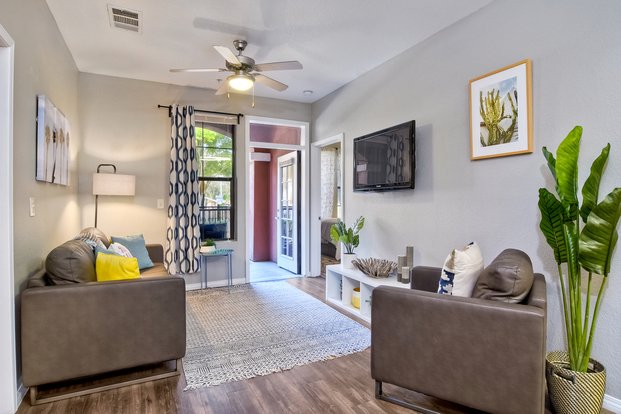 Fifty Twenty Five Apartments San Diego Ca