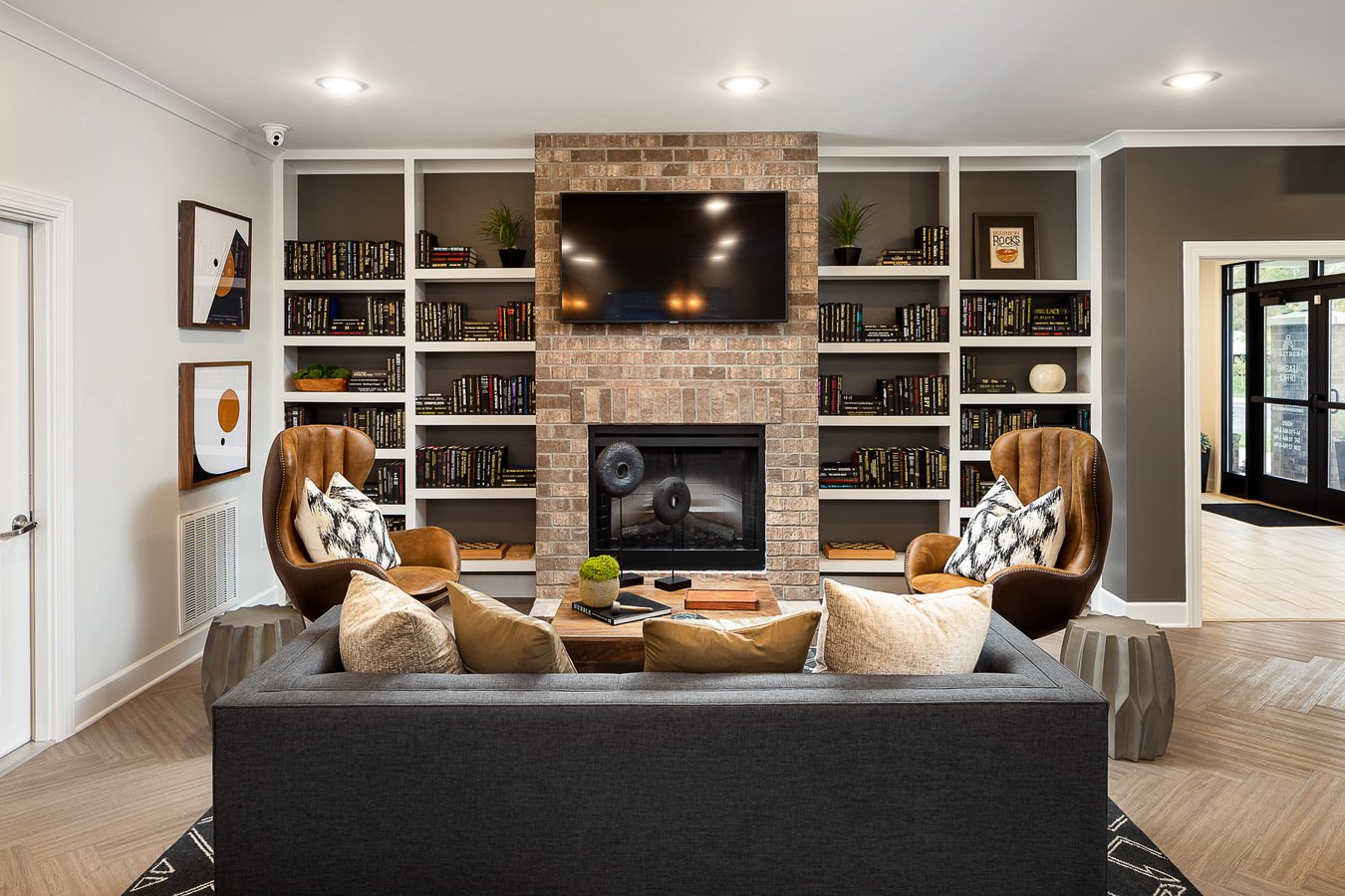 Frontgate Apartments Historical Access Louisville, KY