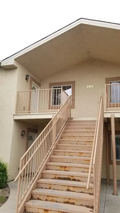 3 Bed 2 Bath Upstairs Apartment for rent in Clifton, CO