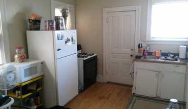 5 of 11 1506 E. Kane Place Apartment for rent in Milwaukee, WI