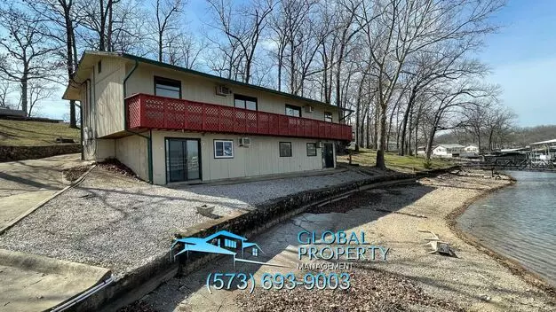 915 Shawnee Bnd Apartment for rent in Sunrise Beach, MO 915 Shawnee Bnd Apartment for rent in Sunrise Beach, MO