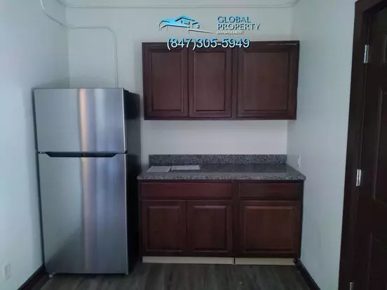 6311 27Th Ave Apartment for rent in Kenosha, WI