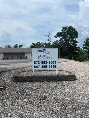 Lakefront 1149 Apartment for rent in Osage Beach, MO
