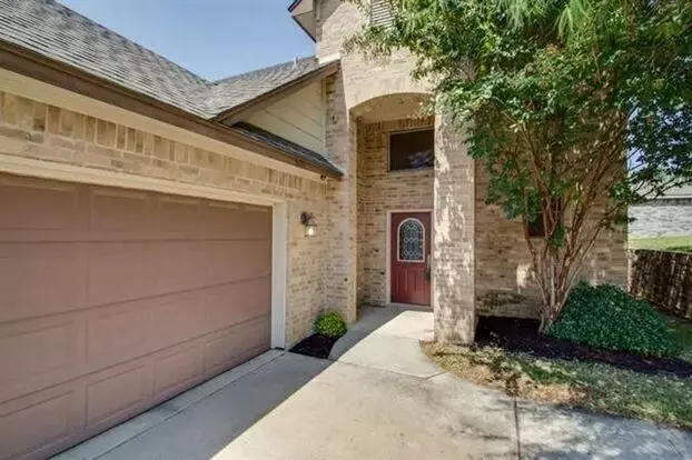 5103 Chesterfield Apartment for rent in Arlington, TX