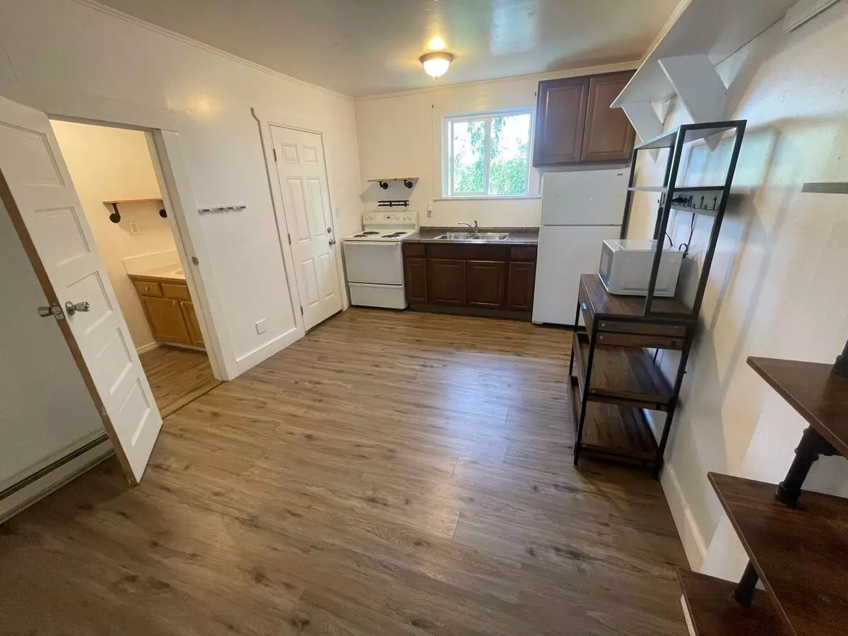 3018 E Olympic Apartment for rent in Spokane, WA