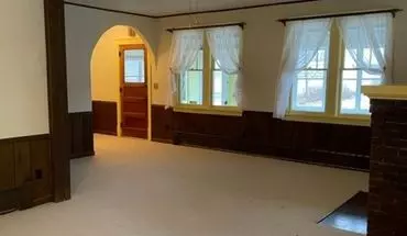 2 of 16 310 E High St House for rent in Farmer City, IL