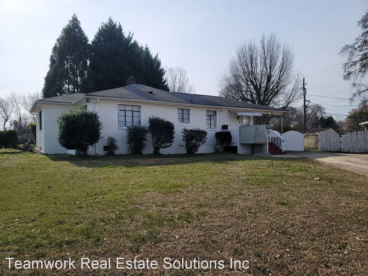 1348 E Woodlawn Ave Charlotte, NC House for Rent Rentable