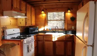 3 of 9 Furnished Cabin With Loft House for rent in Balsam Grove, NC